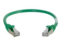 C2G Cat5e Booted Shielded (STP) Network Patch Cable - Koblingskabel - RJ-45 (hann) til RJ-45 (hann) - 2 m - STP - CAT 5e - formstøpt - grønn 83831