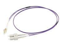 C2G 20m LC/SC OM4 LSZH Fibre Patch - Purple - Koblingskabel - LC multimodus (hann) til SC flermodus (hann) - 20 m - fiberoptisk - dupleks - 50 / 125 mikroner - OM4 - purpur 81766