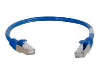 C2G Cat5e Booted Shielded (STP) Network Patch Cable - Koblingskabel - RJ-45 (hann) til RJ-45 (hann) - 2 m - STP - CAT 5e - formstøpt - blå 83771